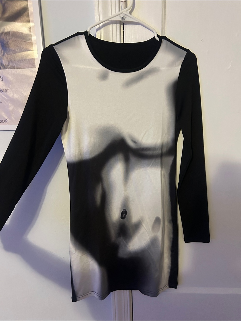 SHEIN Black & White Long Sleeve Graphic Tee